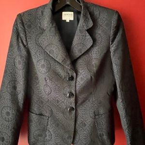 Armani Collezioni. Elegant for evening. Doesn’t wrinkle. Excellent condition.